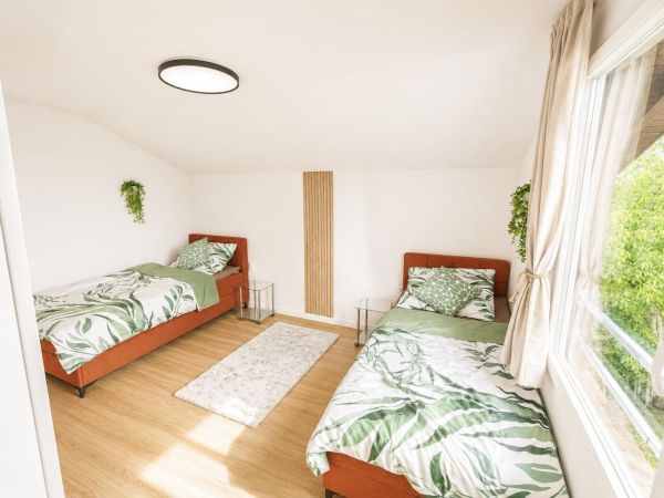 Seconda camera da letto con due letti singoli